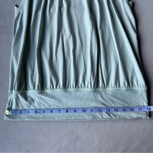 Lululemon ~ No Limits Tank ~ Women’s Size 10 - Picture 8 of 16